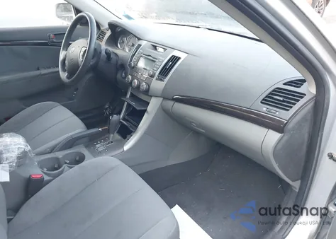 2009 Hyundai Sonata Gls z USA, uszkodzony, nr VIN 5NPET46C59H533886